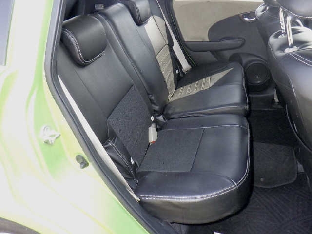 2011 HONDA FIT